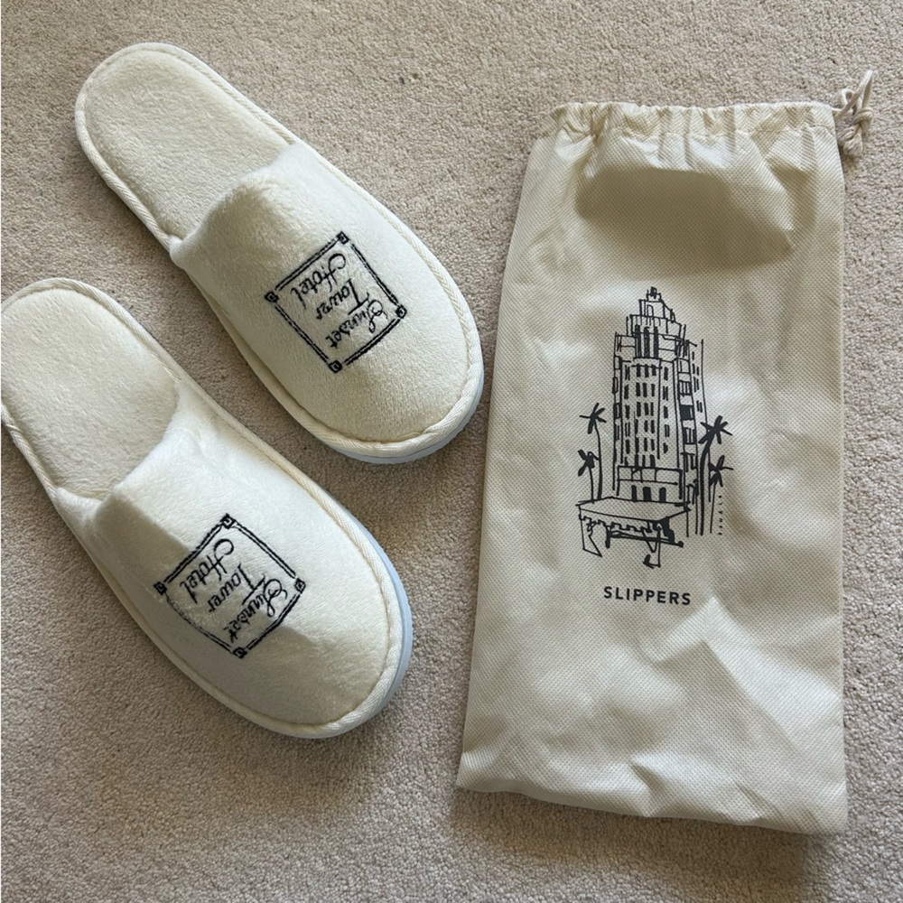 SUNSET TOWER HOTEL SLIPPERS